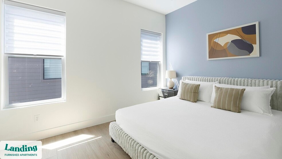 Building Photo - 2206 Arroyo Ave