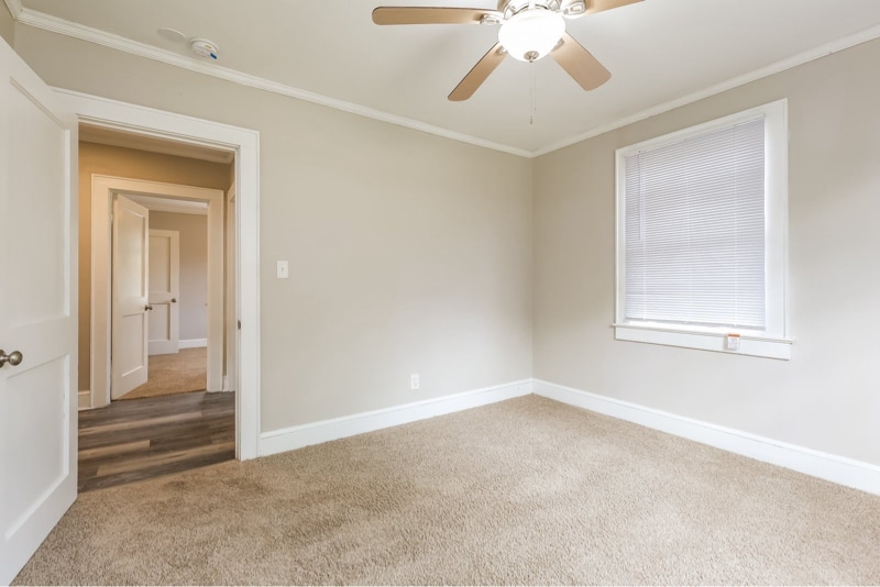 Building Photo - 2229 Ridgewood Ave