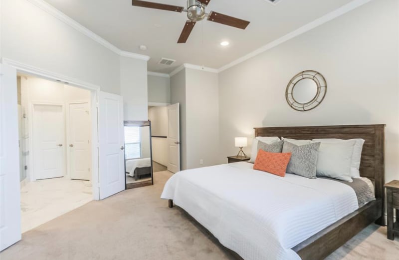 Building Photo - 1521 Nashua St