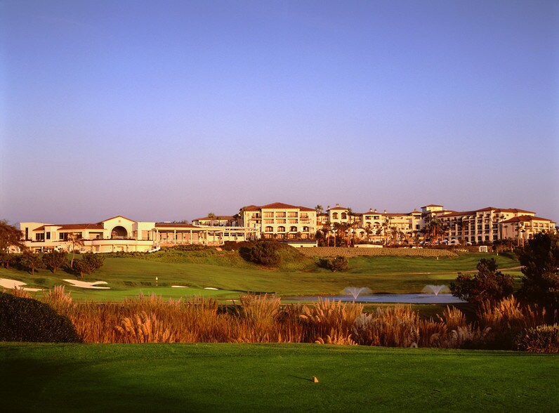 Monarch Beach Resort on Path to beach - 40 Corniche Dr