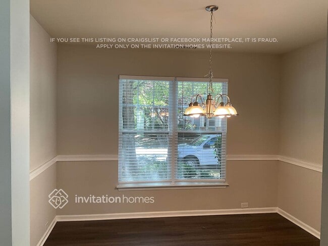 Building Photo - 15604 Carrington Ridge Dr