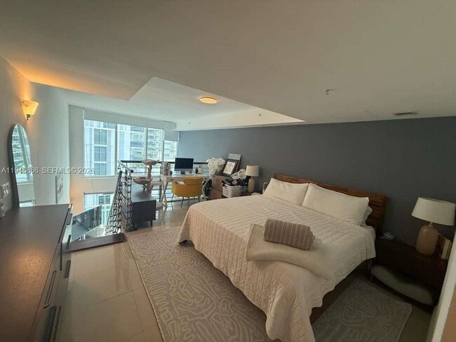 Building Photo - 41 SE 5th St