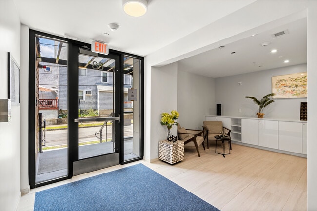 Building Photo - 68 Los Angeles St