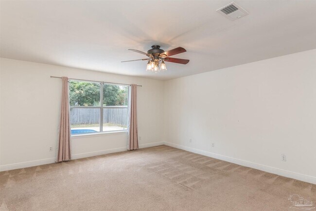 Building Photo - 1065 Freeboard Blvd