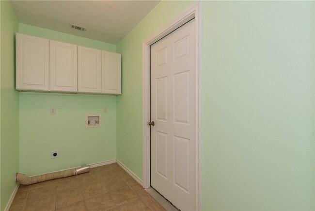 Building Photo - 1207 Portsmouth Ct
