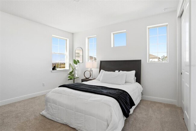 Building Photo - 5170 Buttonsage Dr