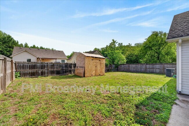 Building Photo - 837 Shelton Cir