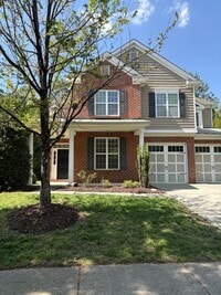 Building Photo - All you need and more in Millbridge!