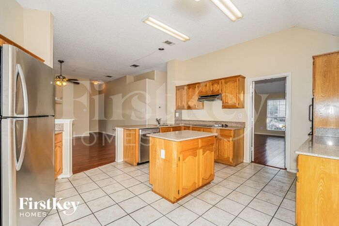 Building Photo - 8713 Briarcrest Dr