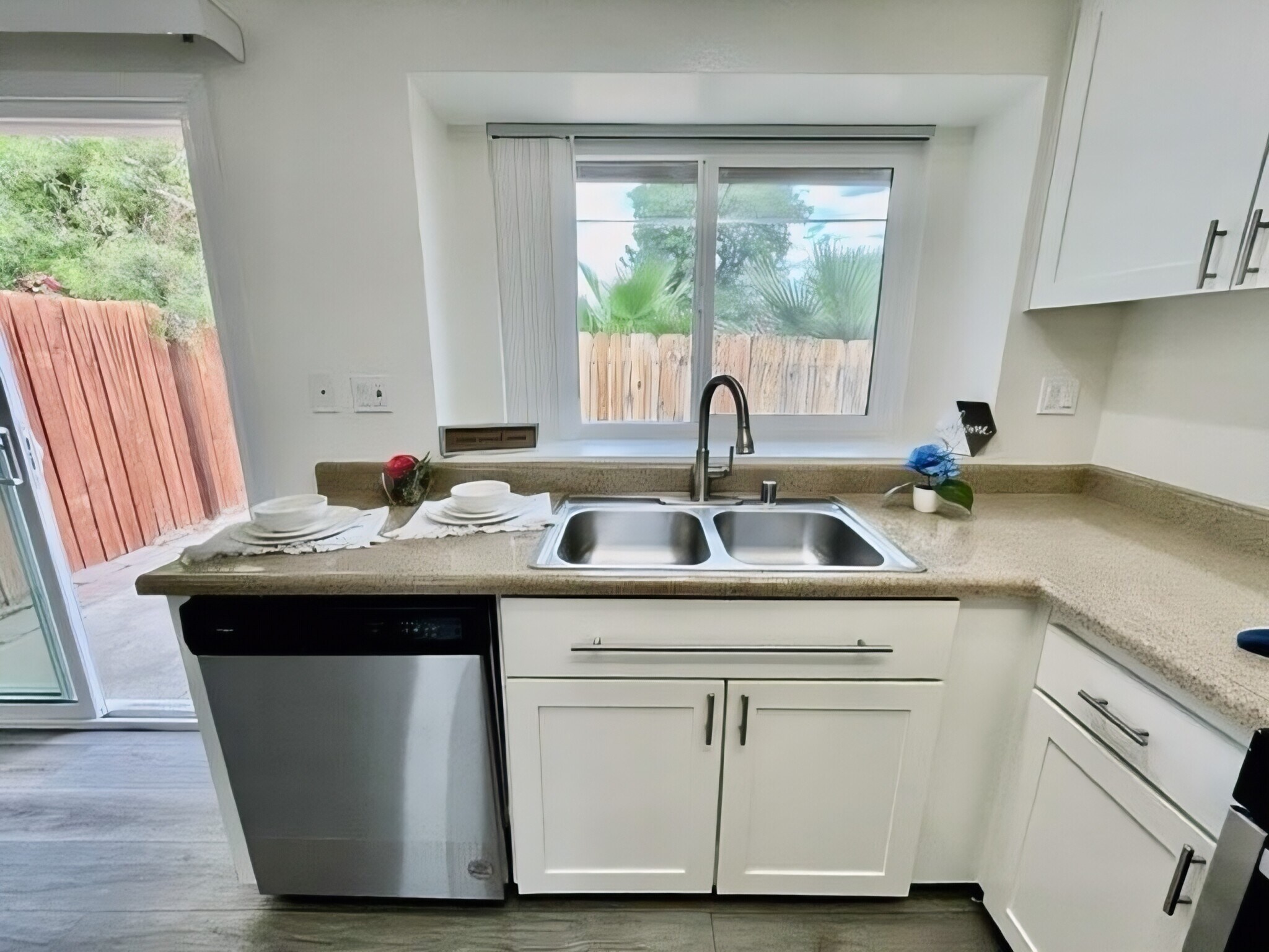 Building Photo - 79400 Avenue 42