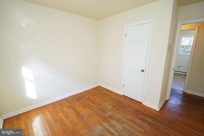 Building Photo - 5629 Rip Wil Dr