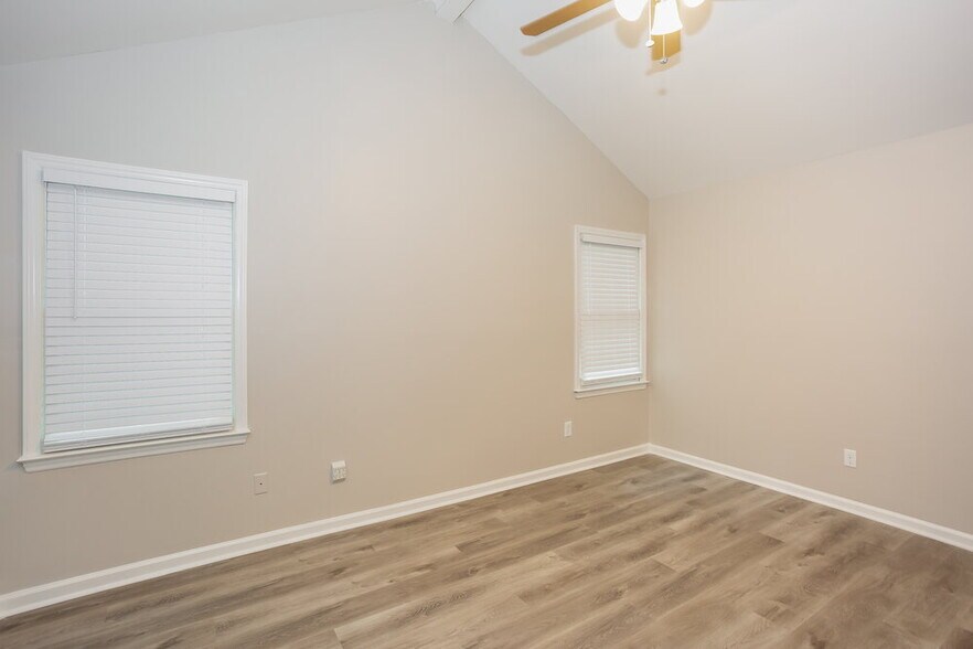 Building Photo - 8731 Hornwood Ct