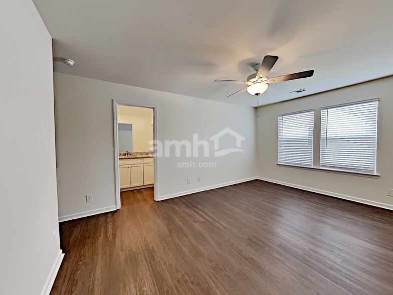 Building Photo - 167 Ivy Brook Dr