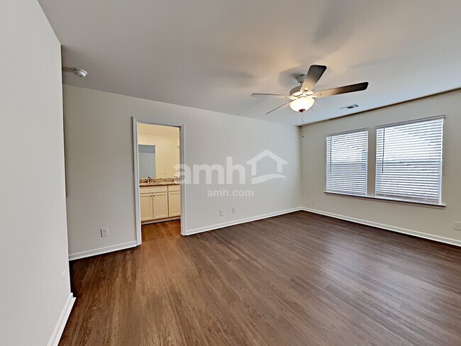 Building Photo - 167 Ivy Brook Dr