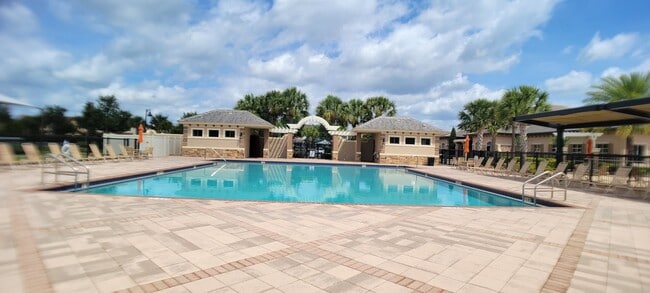 Building Photo - Townhouse in Eagle Creek Gated Community, Lake Nona