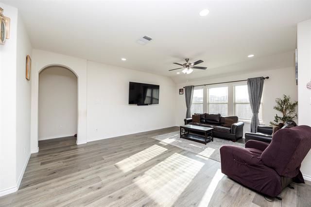 Building Photo - 3229 Trails End Rd