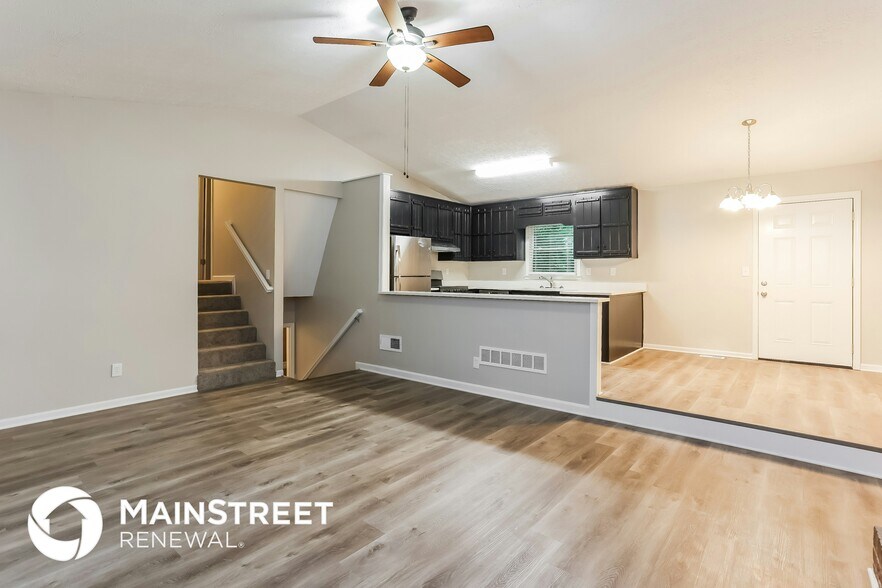 Building Photo - 4669 Ridge Dr