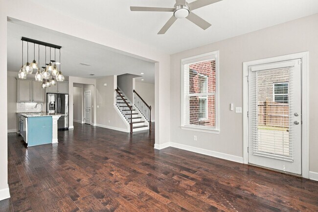 Building Photo - 4708 Venito St