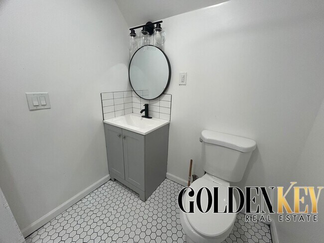 Building Photo - 7798 American St