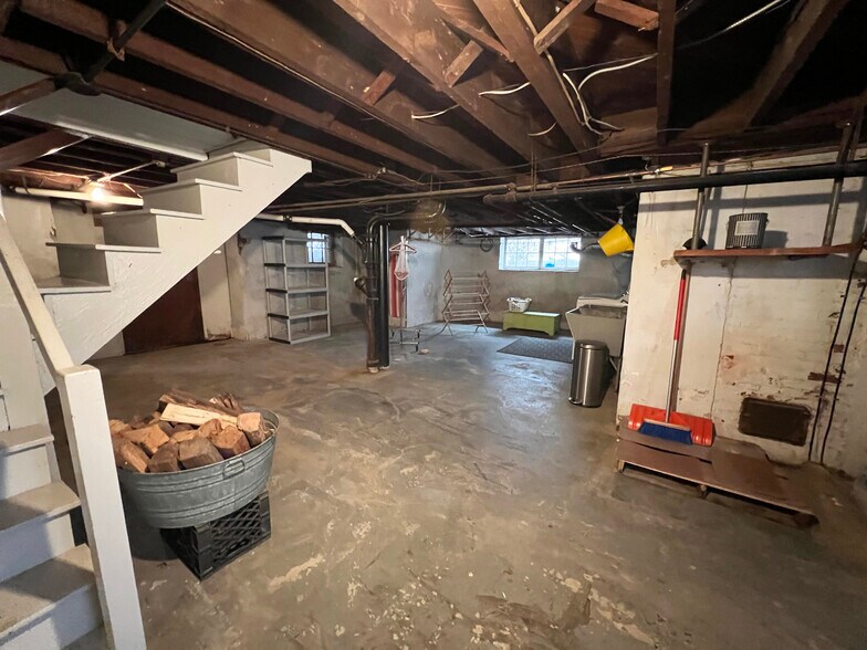 Basement - 225 S 4th St