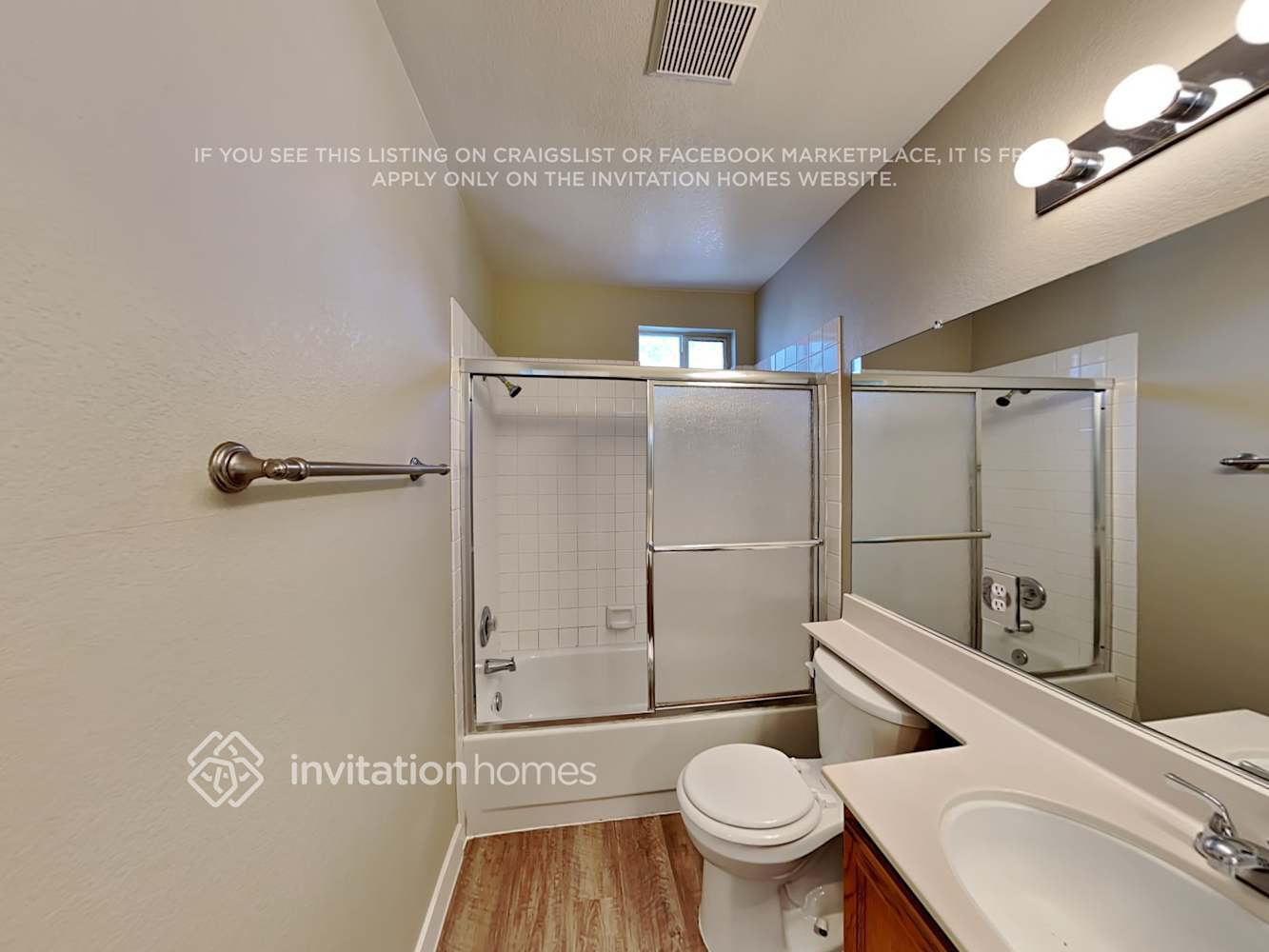 Building Photo - 1897 Longmeadow St