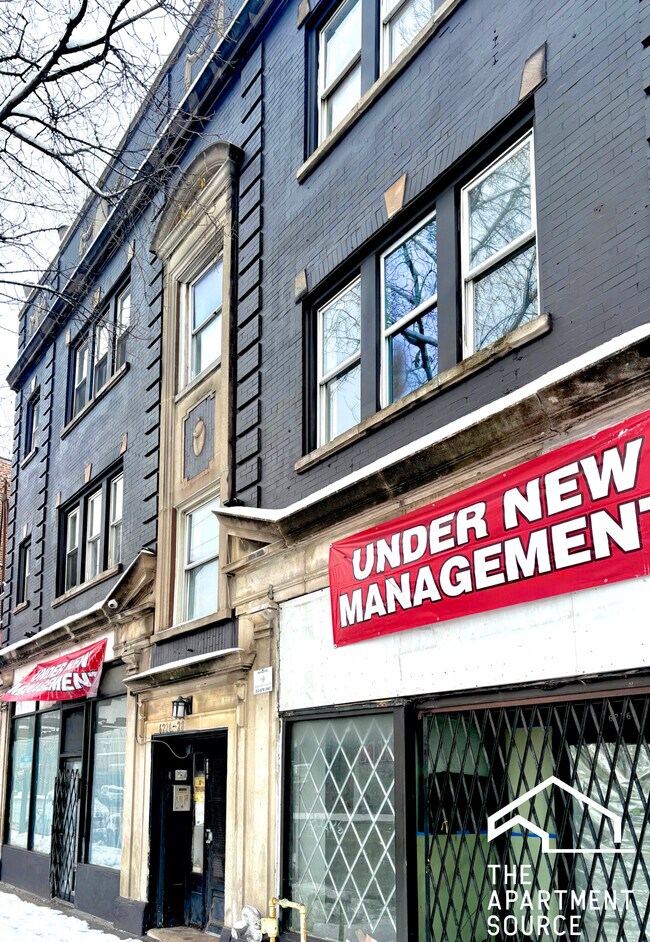 Building Photo - 6228 S Western Ave