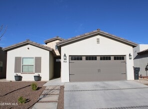 Building Photo - 754 Flexford St