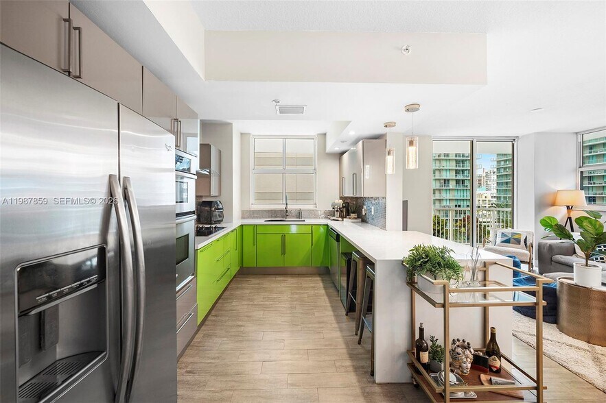 Building Photo - 1250 S Miami Ave