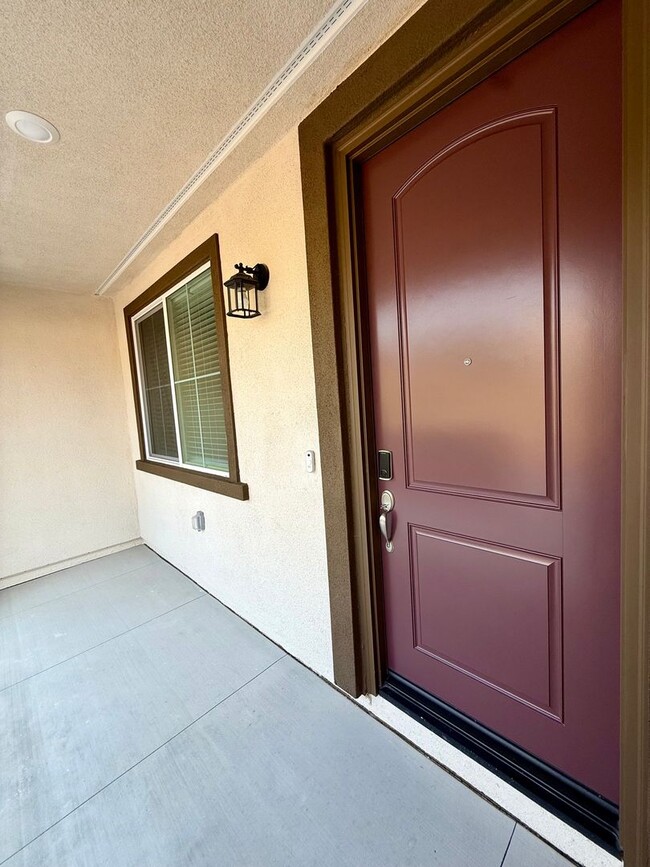 Building Photo - 4889 Merida Way