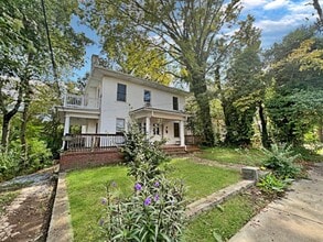 Building Photo - PARK117