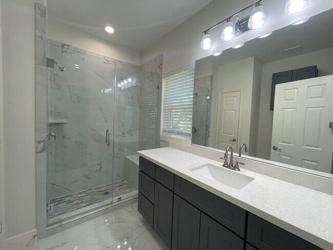 Building Photo - 4913 Southwind St