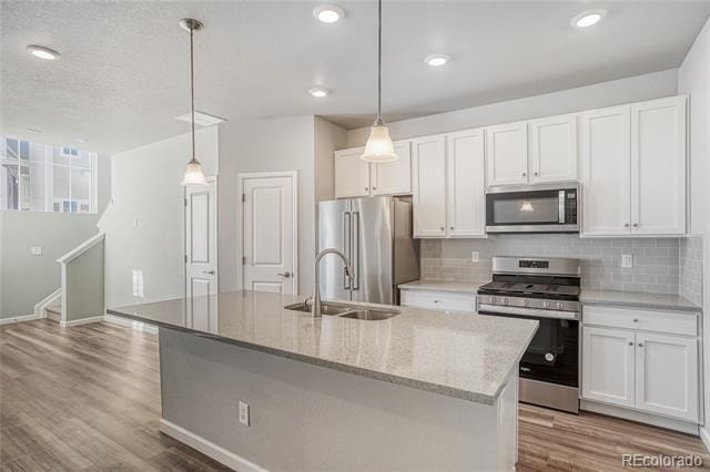 Building Photo - 1830 S Poplar Ct