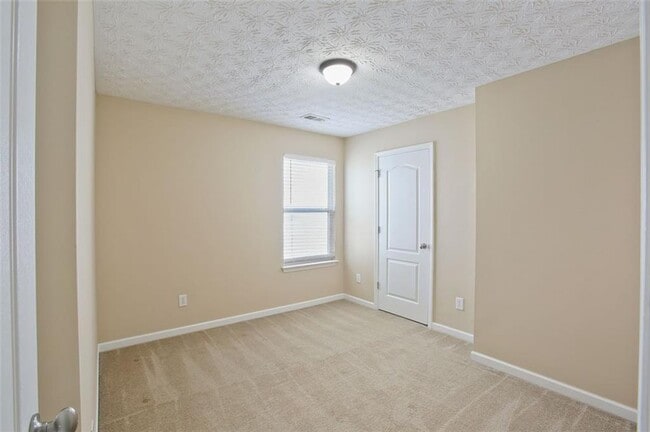 Building Photo - 5078 McEver View Dr
