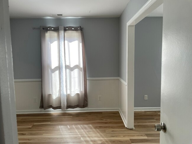 Building Photo - 5321 Hadrian Dr