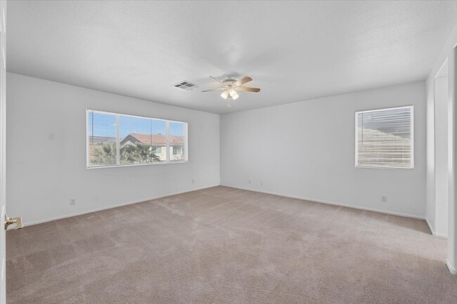 Building Photo - 920 Stable Glen Dr