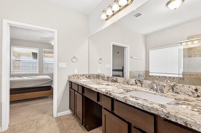 Building Photo - 24114 Leonforte Dr