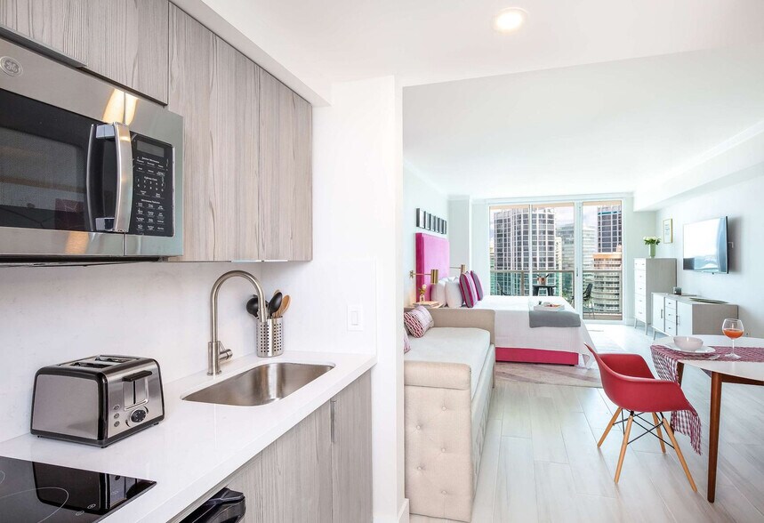 Building Photo - 2889 McFarlane Rd