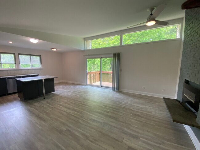 Building Photo - 229 Bacon Pond Rd
