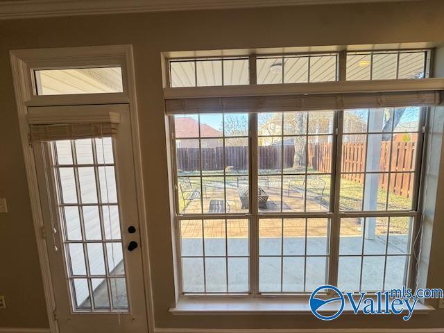 Building Photo - 492 SW Sussex Dr