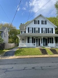 Building Photo - 19 W Cottage Ave
