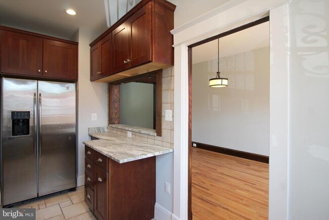 Building Photo - 138 Randolph Pl NW