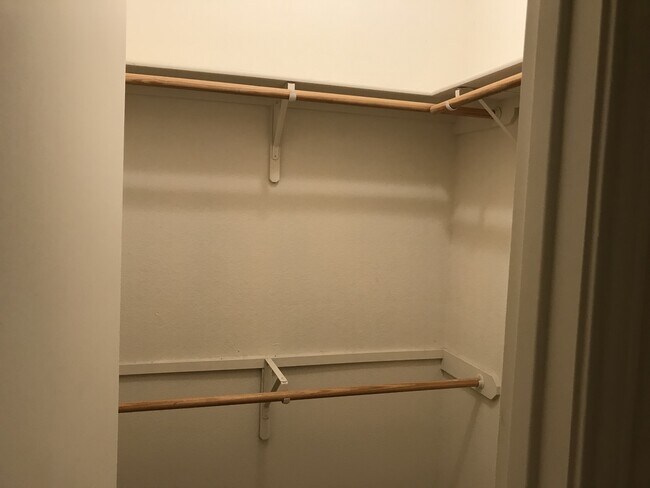 Building Photo - Duplex