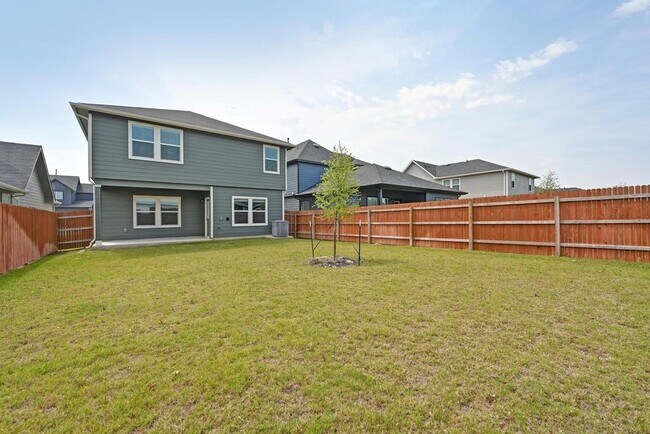 Building Photo - 164 Frogmore Lp