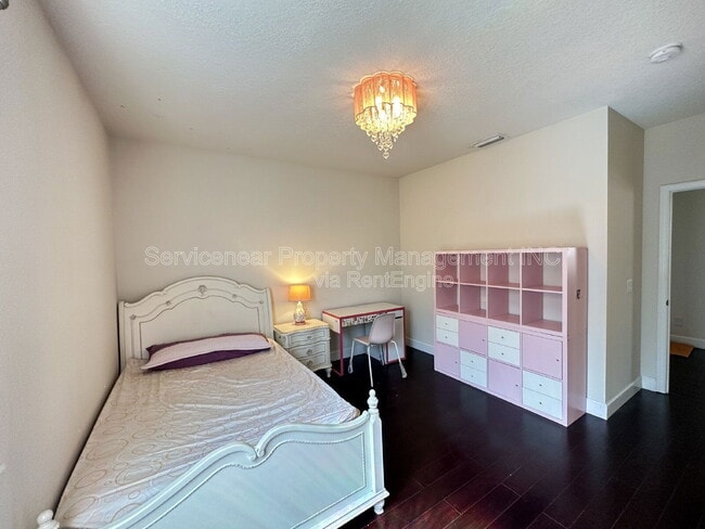 Building Photo - 7510 Sea Lilly Ct