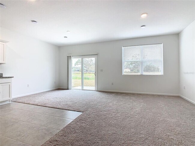 Building Photo - 3270 Vesara Dr