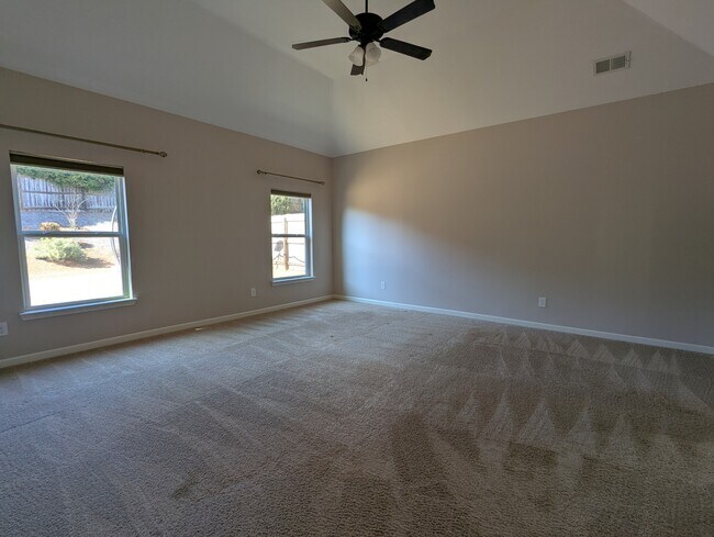 Building Photo - 209 Lovelace Ct