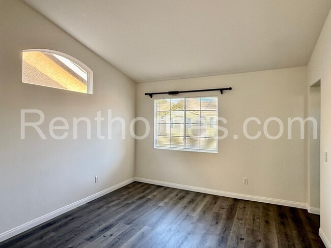 Building Photo - 11679 Westview Pkwy