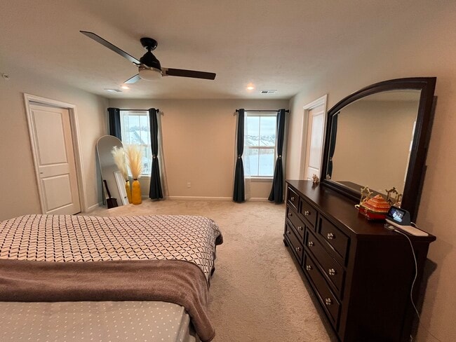 Master Bedroom - 4000 Kapalua Ln