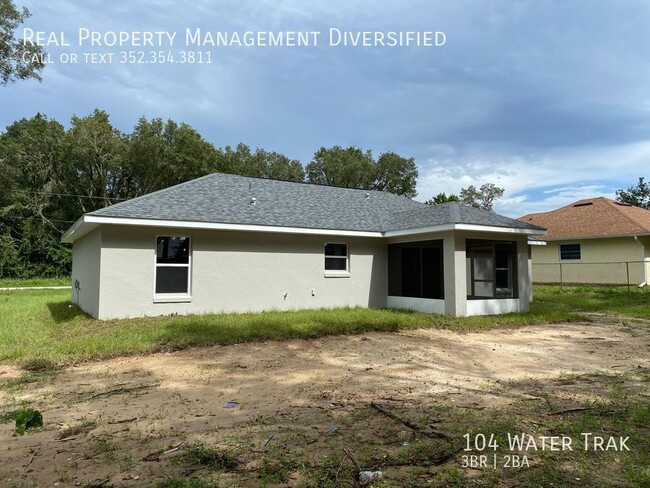 Building Photo - 104 Water Trak