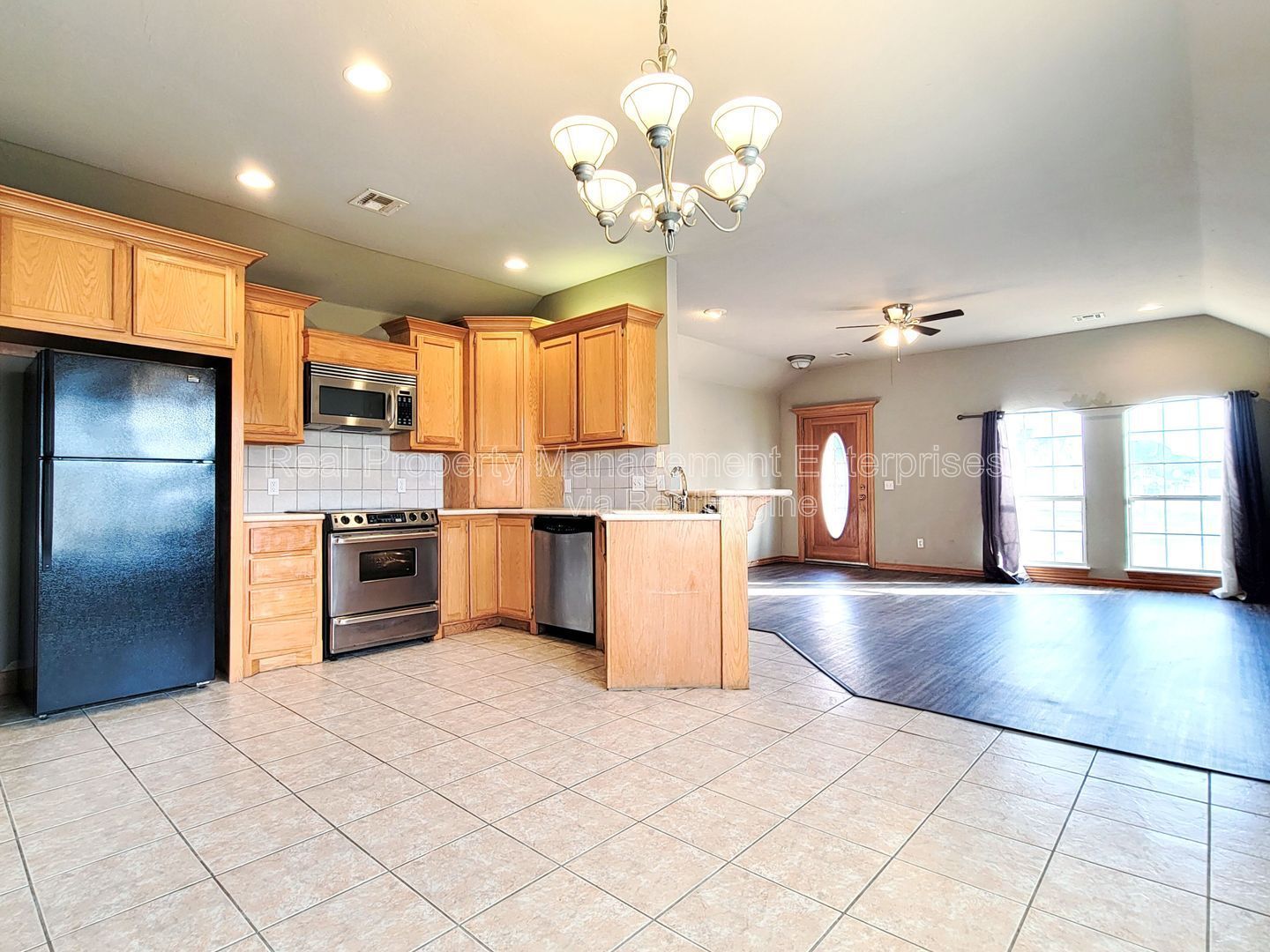 Building Photo - 4701 Castle Bay Cove